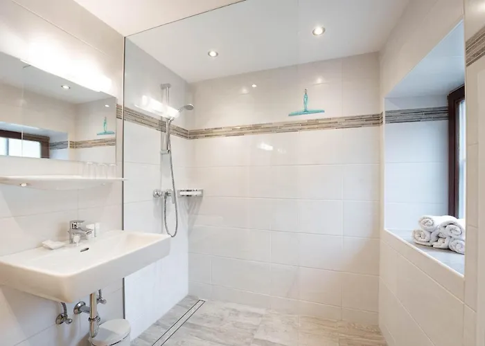 Zur Hackenschmiede *